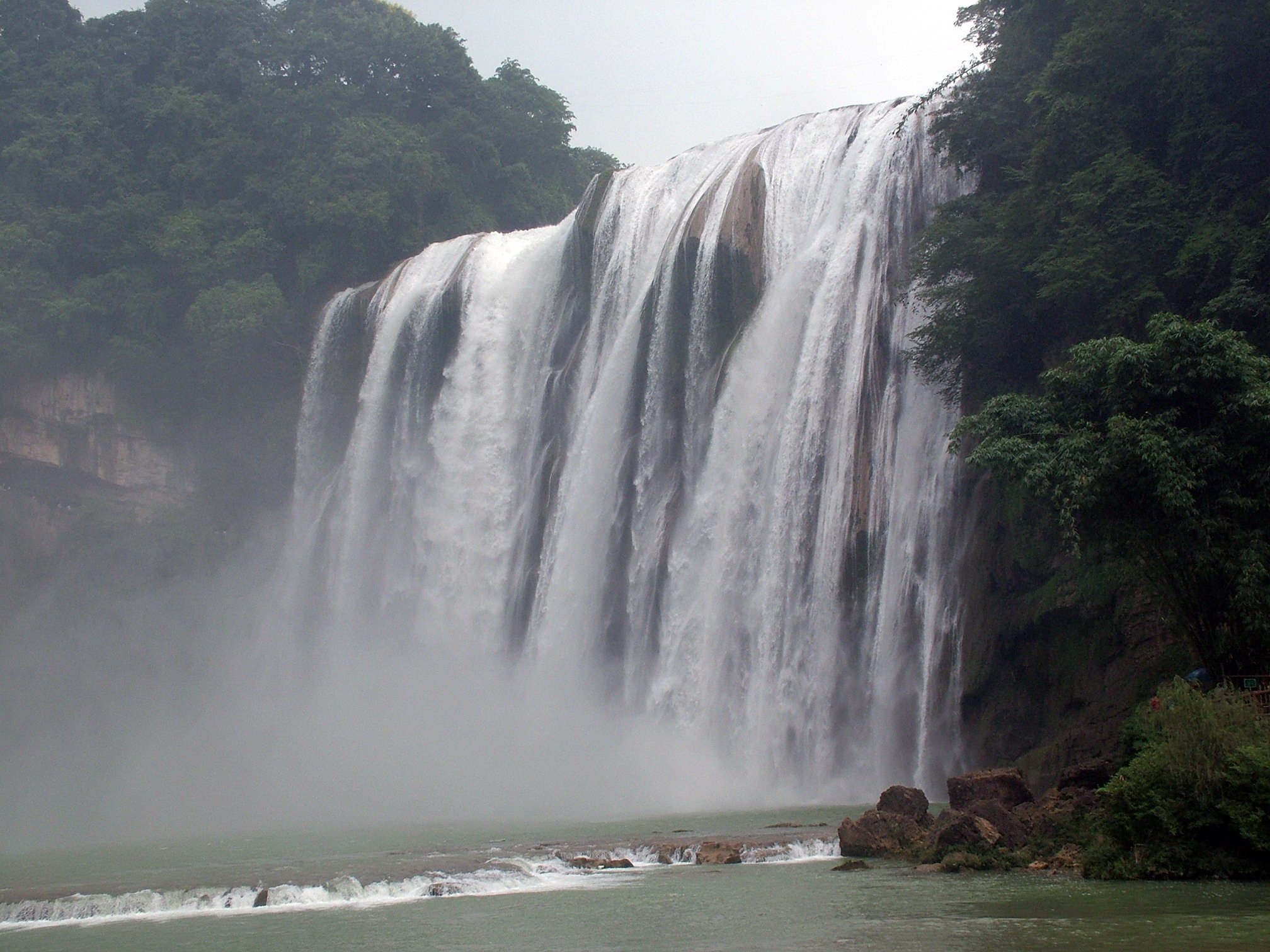 Huangguoshu Falls