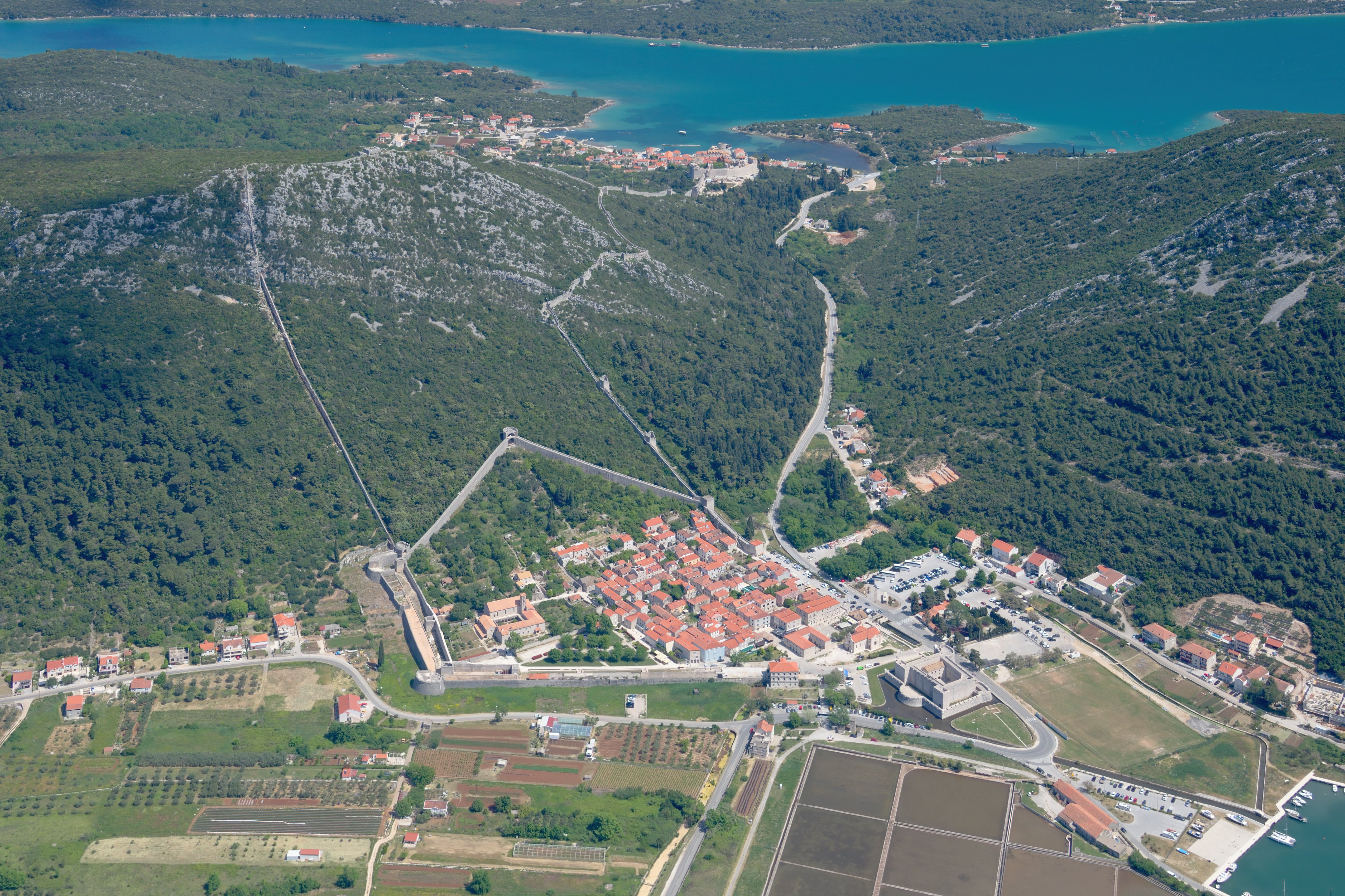 Ston
