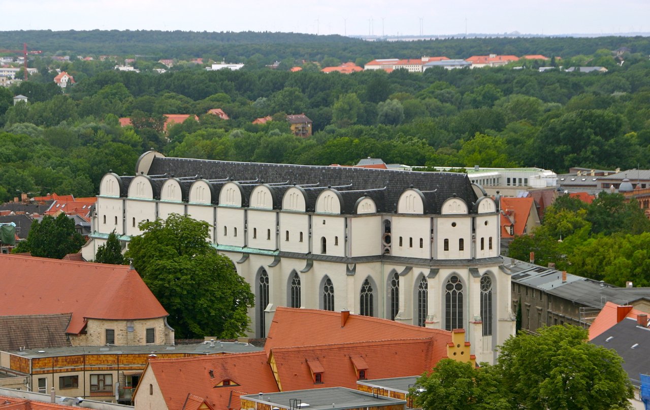 Halle